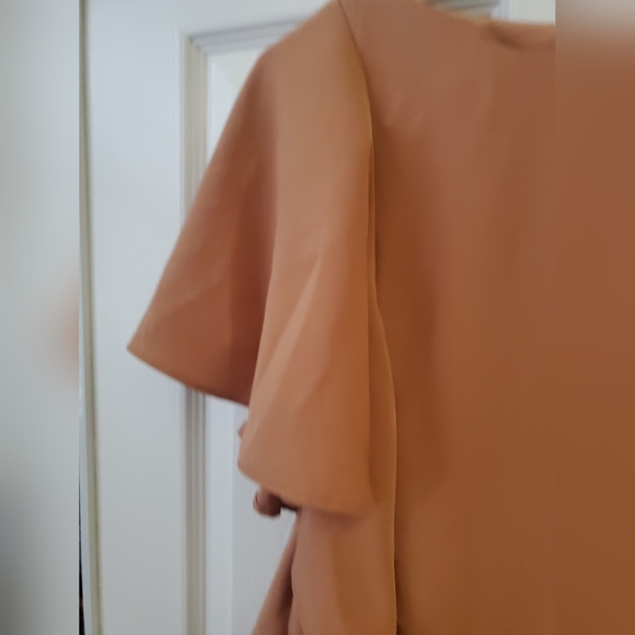 Cream Ruffled Dress - Picture 5 of 9